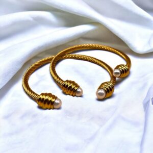 Gold Pearl | Bracelets